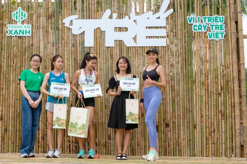 Hoa hậu Đoàn Thu Thuỷ khoe dáng săn chắc trong sự kiện chạy “vì một triệu cây tre Việt”