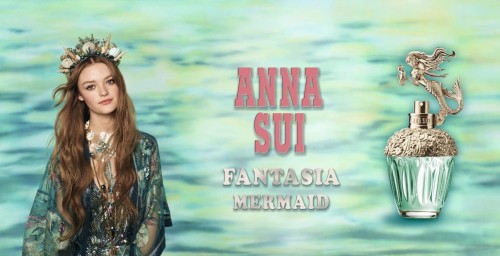 Anna Sui Fantasia Mermaid – “Viên lam ngọc” giữa lòng đại dương
