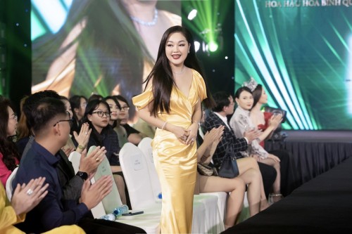 Hoa hậu Quý bà Thanh Nga tiếp tục tài trợ vương miện Miss Grand Vietnam 2023