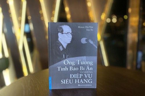 Ông tướng tình báo bí ẩn và những điệp vụ siêu hạng - Người thầy siêu hạng của những điệp viên