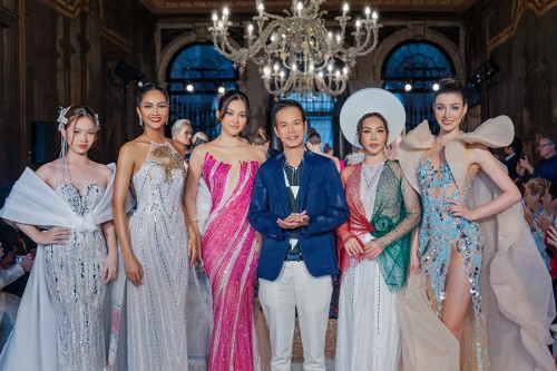 Thời trang và nhan sắc Việt được tôn vinh tại "thủ phủ tình yêu" châu Âu