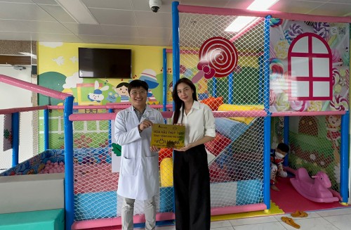 Thùy Tiên công bố dự án thiện nguyện mới dành cho bệnh nhân nhi 