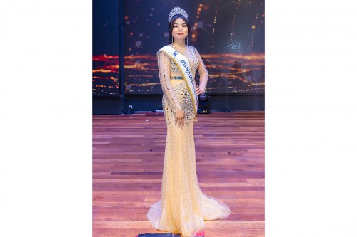 Người đẹp Bùi Thị Thanh Tuyền đoạt giải “Hoa hậu Doanh nhân Tài năng”