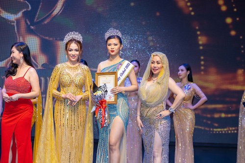 Nguyễn Thị Ngọc Linh đoạt giải Hoa hậu nhân ái cuộc thi Hoa hậu Doanh Nhân Sắc Đẹp Toàn Cầu