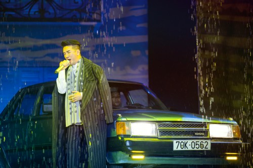 Đàm Vĩnh Hưng xác lập kỷ lục “Ca sĩ trình diễn nhiều mashup nhất trong chương trình ca nhạc” với hơn 62 ca khúc