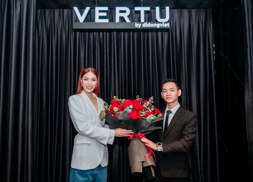 Siêu mẫu Lan Khuê chính thức trở thành đại sứ thương hiệu Vertu tại Việt Nam