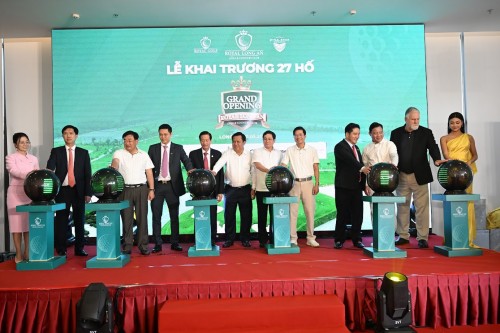ROYAL LONG AN GOLF & COUNTRY CLUB CHÍNH THỨC KHAI TRƯƠNG SÂN GOLF 27 HỐ ĐẲNG CẤP QUỐC TẾ