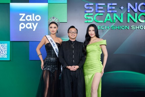 See Now Scan Now - Tech-shion Show: Không gian thời trang tương tác, khách mời mua sắm ngay trên sàn diễn