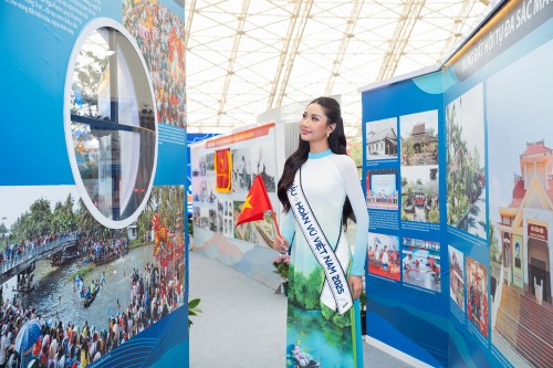 HOA HẬU HOÀN VŨ VIỆT NAM - MISS COSMO:  PHƯƠNG LINH ĐẢM NHẬN 2 DANH HIỆU ĐẠI SỨ TẠI TRIỂN LÃM THÀNH TỰU “80 NĂM HÀNH TRÌNH ĐỘC LẬP - TỰ DO - HẠNH PHÚC”
