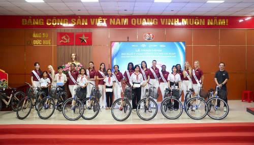 MISS COSMO 2025 LAN TỎA TINH THẦN NHÂN ÁI QUA GIẢI ĐẤU MISS COSMO CHARITY GOLF LẦN THỨ 12, GÂY QUỸ GẦN 1,5 TỶ ĐỒNG CHO CỘNG ĐỒNG