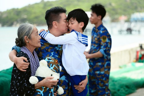 Đàm Vĩnh Hưng mời nghệ sĩ Thanh Hiền, Phương Nam, Lâm Thanh Nhã góp mặt trong MV Xuân của lính xa nhà