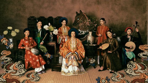 HOA HẬU, Á HẬU HOÀN VŨ VIỆT NAM VÀ MISS COSMO KHOE VẺ ĐẸP VIỆT TRONG BỘ ẢNH TẾT MANG TINH THẦN ĐƯƠNG ĐẠI