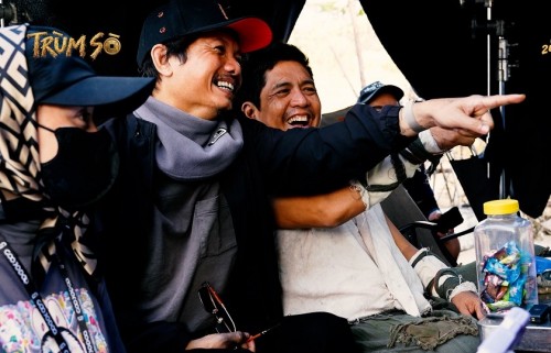 [Clip]ĐẠO DIỄN ĐỨC THỊNH TRỞ LẠI SAU 6 NĂM: MỘT MÌNH CÂN 3 VAI, GIỮ TRỌN CHẤT HÀI DUYÊN DÁNG