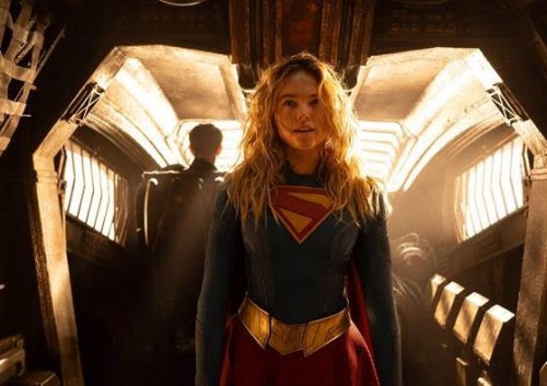 [Clip]Trailer mới của bom tấn DC SUPERGIRL: Milly Alcock bắt tay Jason Momoa giải cứu… cún cưng Krypto và cả thế giới!