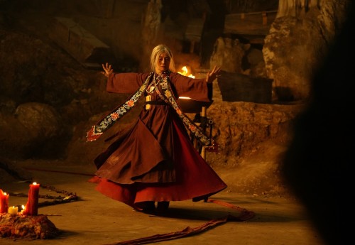 [Clip]Phí Phông: Quỷ Máu Rừng Thiêng công bố poster và trailer chính thức với quy mô sản xuất hiếm thấy