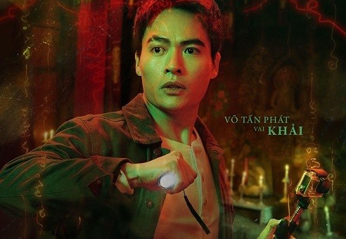 TRỌN POSTER NHÂN VẬT “HEO NĂM MÓNG”: NSƯT CÓ CON VỚI CHỒNG TRẺ, VÕ TẤN PHÁT “LỘT XÁC” KHỎI HÌNH TƯỢNG TỔNG TÀI HÀI HƯỚC 