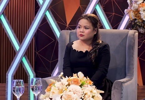 [Clip]Diễn viên Ngọc Hoa: “Nghề đã chọn mình thì phải toàn tâm toàn ý”