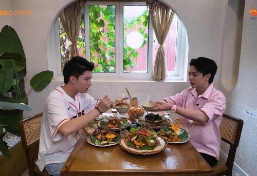 [Clip]Tuấn Kiệt và Bi Max “phá đảo” thực đơn ếch độc lạ trong Quán ăn hạnh phúc tập 51