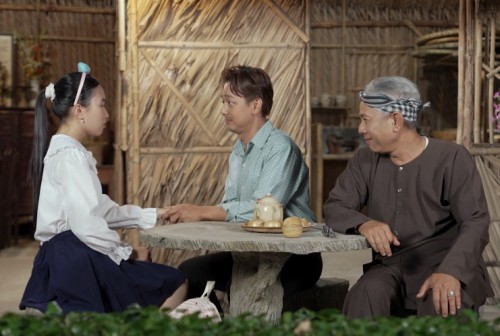 [Clip]CÁI KHÓ CỦA CẢNH “GÀ TRỐNG NUÔI CON” 