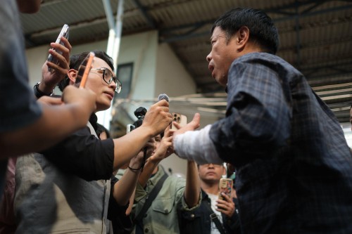 Phim điện ảnh ANH HÙNG: Thái Hòa diễn đỉnh thôi rồi, một cái tên được khen vì gây ức chế